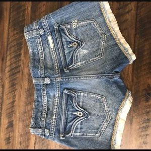 Miss me shorts size 28